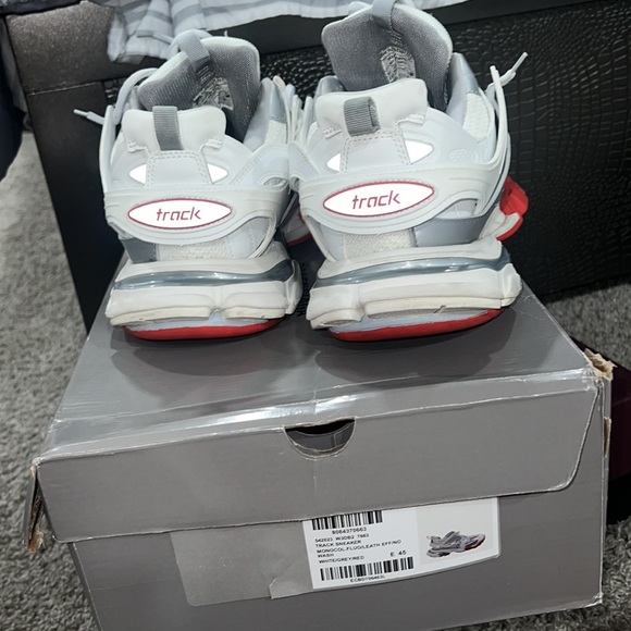 Balenciaga track sneakers - Picture 6 of 6